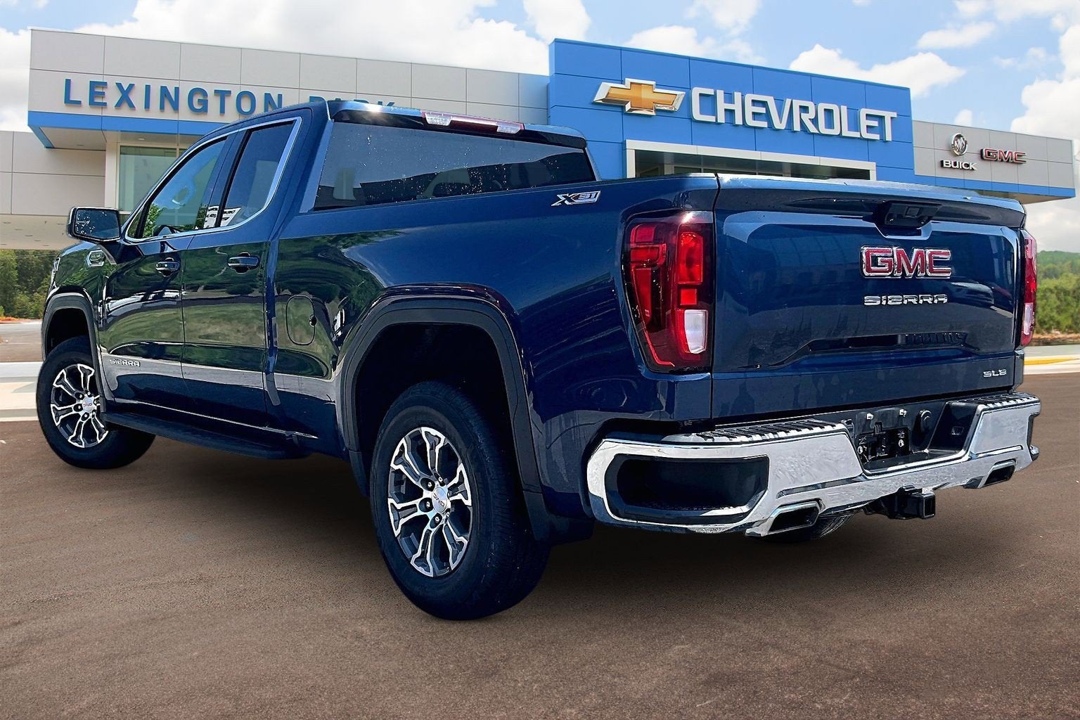 2023 GMC Sierra 1500 SLE