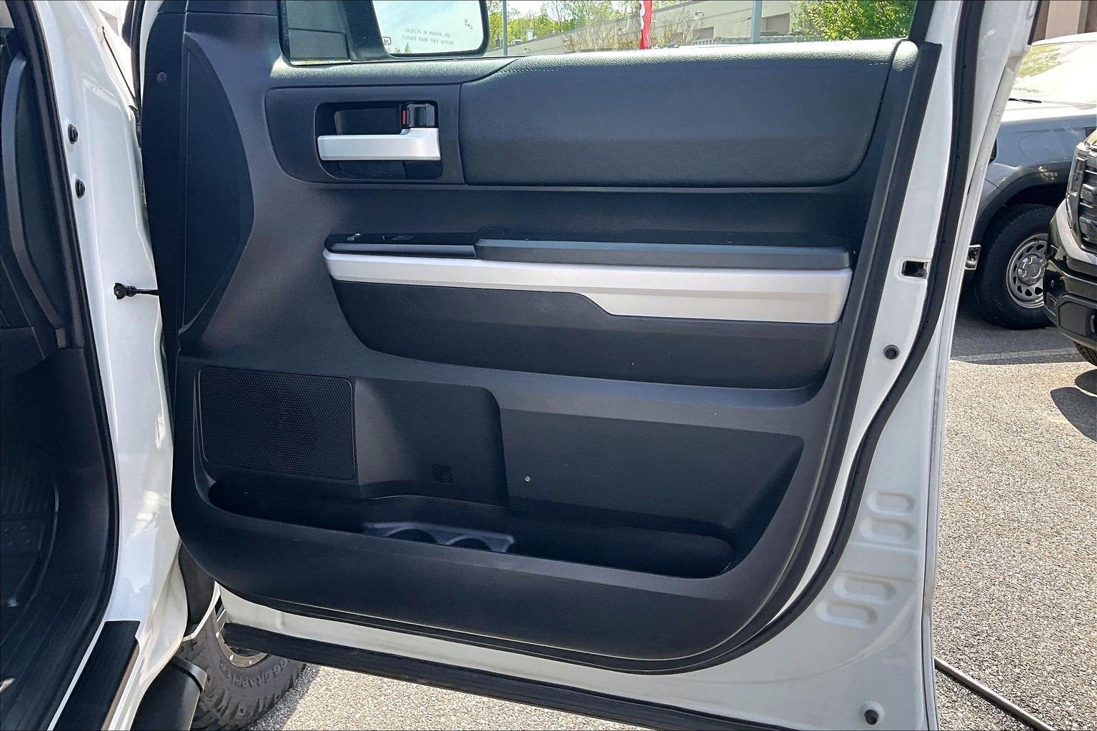 2020 Toyota Tundra 4WD SR5