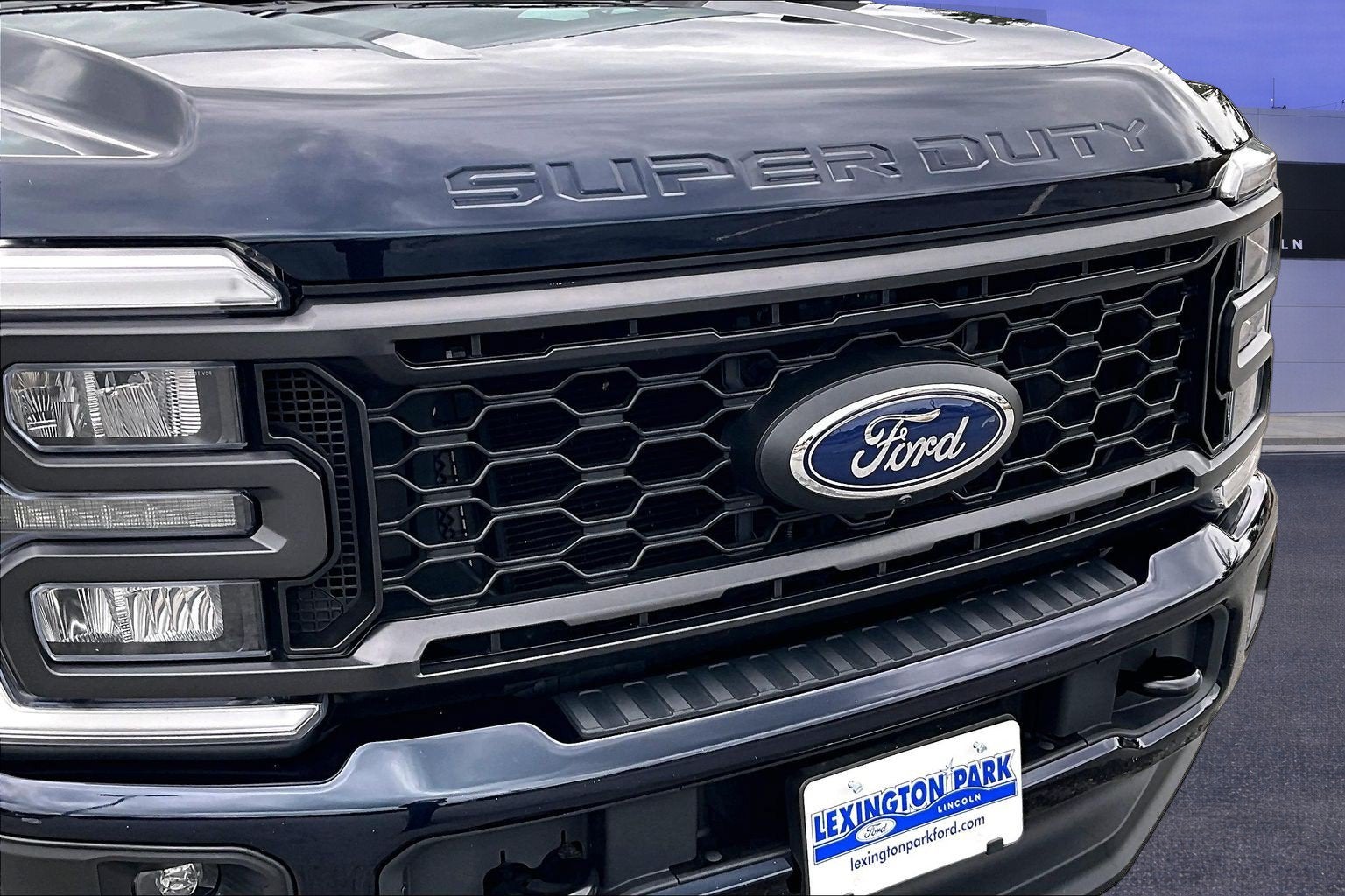 2024 Ford Super Duty F-350 SRW XLT