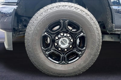2024 Ford Super Duty F-350 SRW XLT