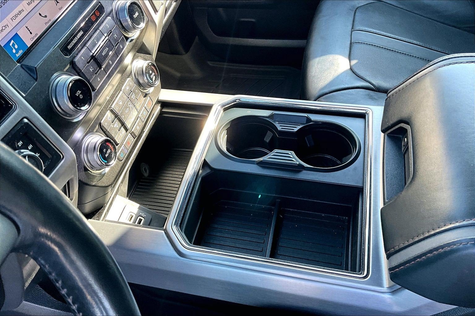2019 Ford Super Duty F-350 SRW Platinum