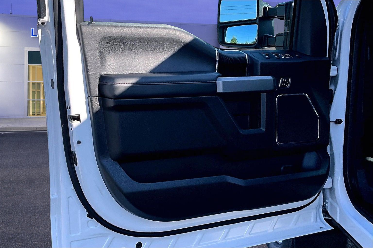 2019 Ford Super Duty F-350 SRW Platinum