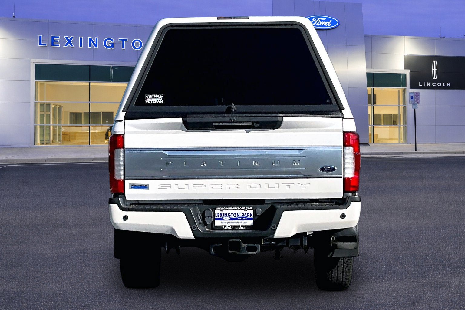 2019 Ford Super Duty F-350 SRW Platinum