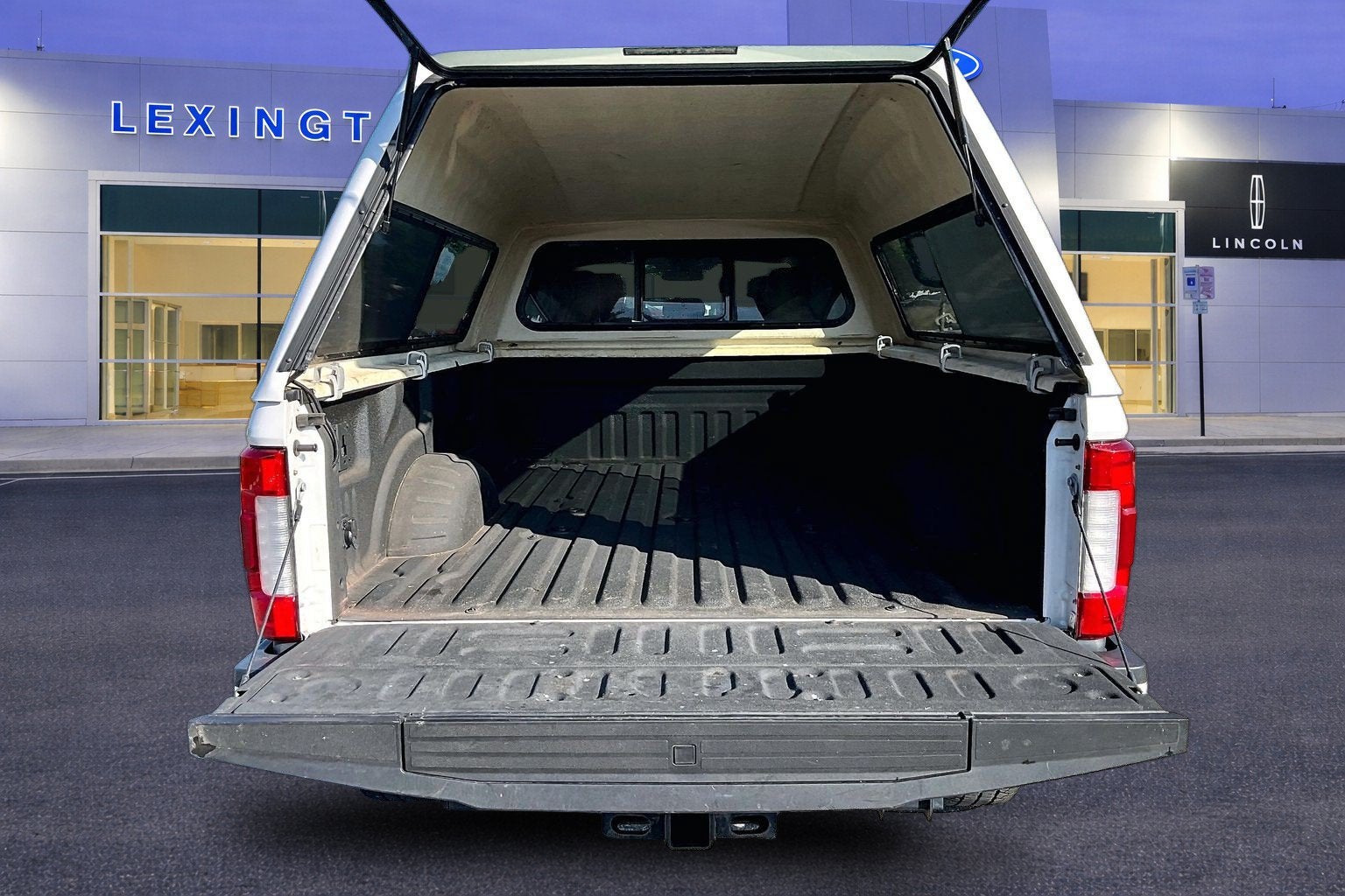 2019 Ford Super Duty F-350 SRW Platinum