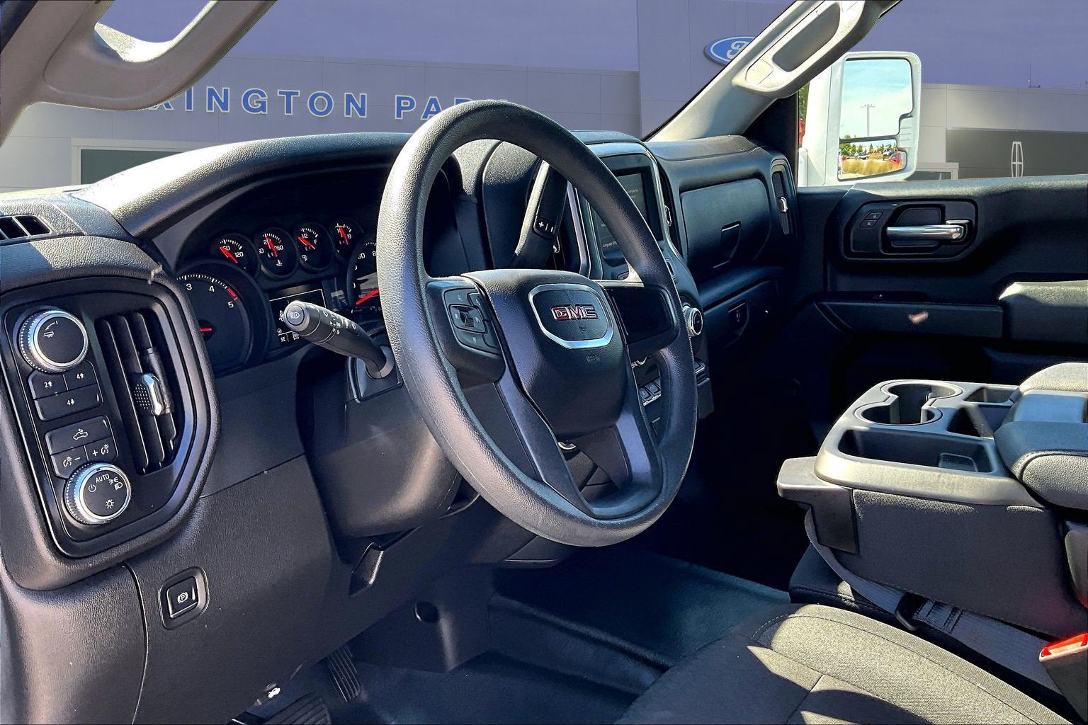 2025 GMC Sierra 2500HD Pro
