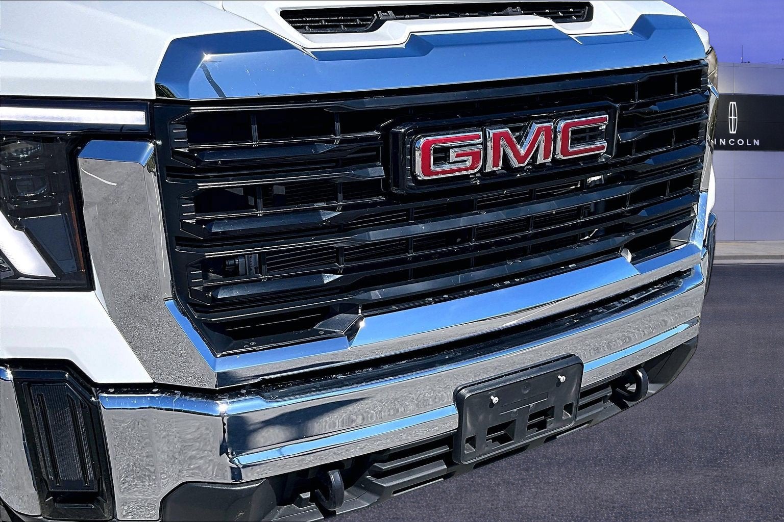 2025 GMC Sierra 2500HD Pro