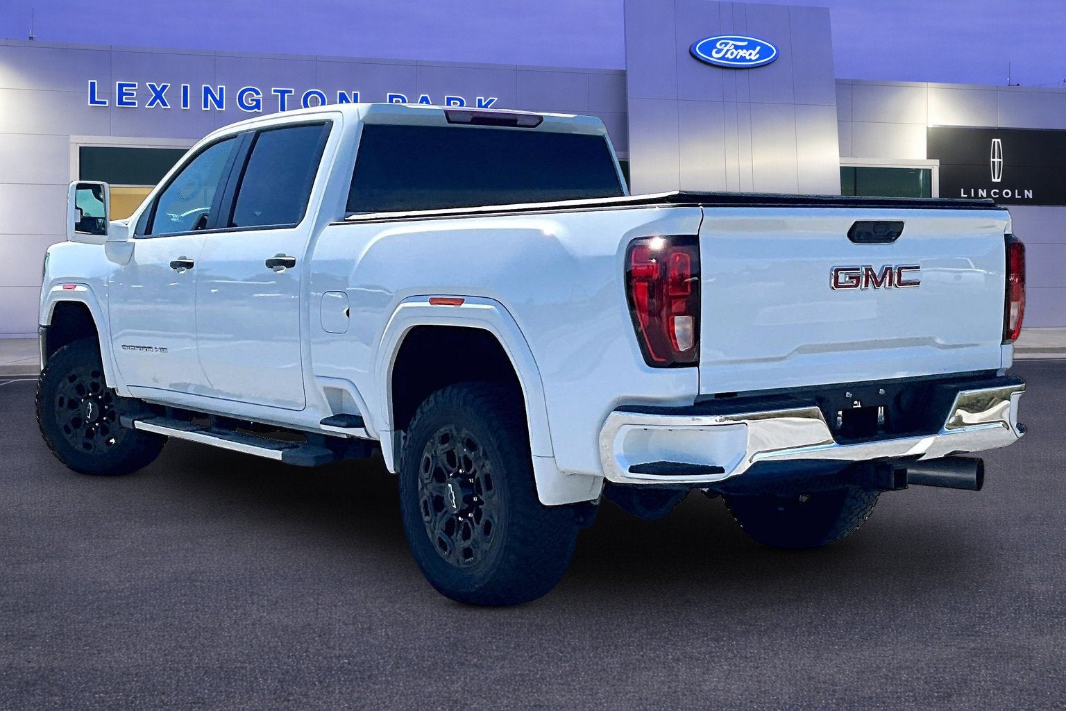 2025 GMC Sierra 2500HD Pro