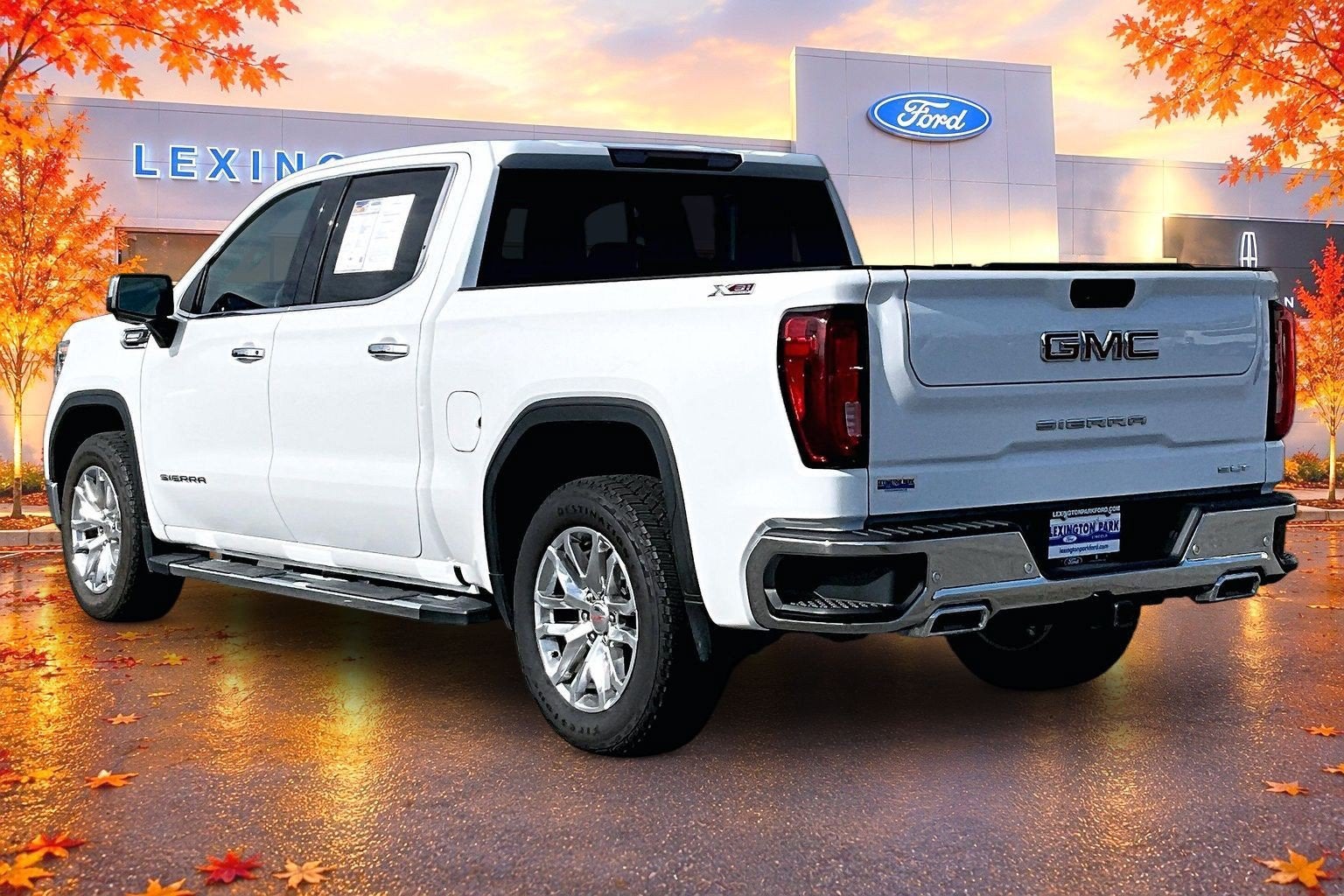 2021 GMC Sierra 1500 SLT