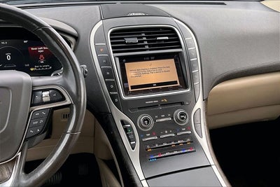 2019 Lincoln Nautilus Reserve