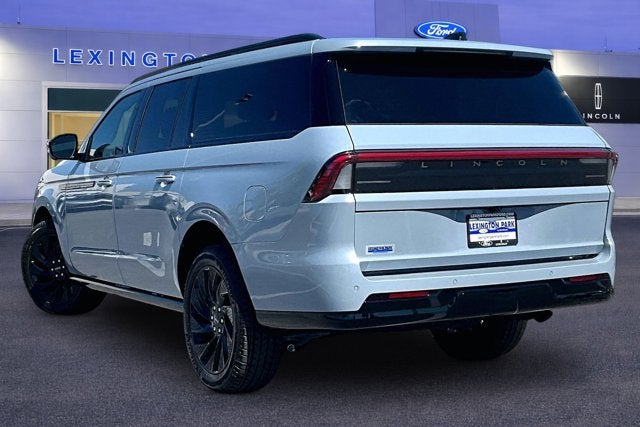 2026 Lincoln Navigator L Reserve