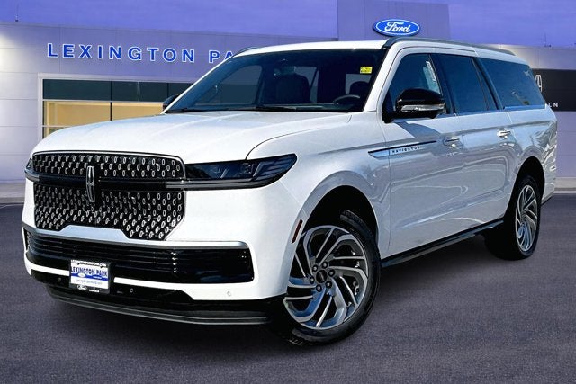 2025 Lincoln Navigator L Reserve