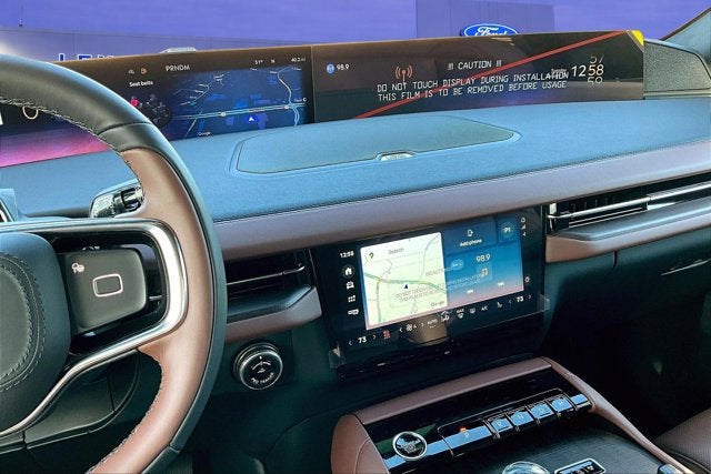 2025 Lincoln Navigator L Reserve