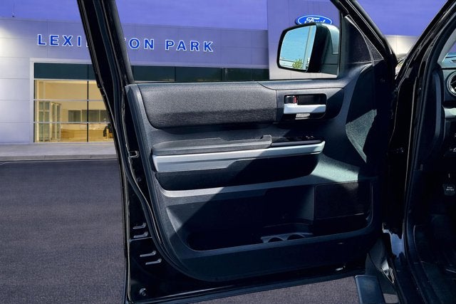 2016 Toyota Tundra 4WD Truck SR5