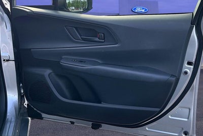 2024 Toyota Prius Base