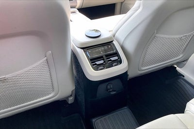 2022 Volvo XC90 Recharge Plug-In Hybrid Inscription