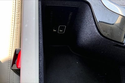 2022 Volvo XC90 Recharge Plug-In Hybrid Inscription