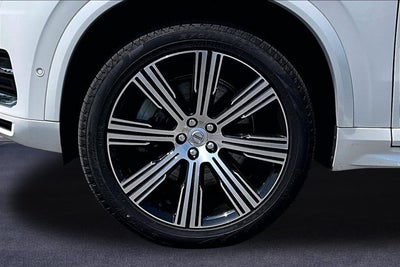2022 Volvo XC90 Recharge Plug-In Hybrid Inscription