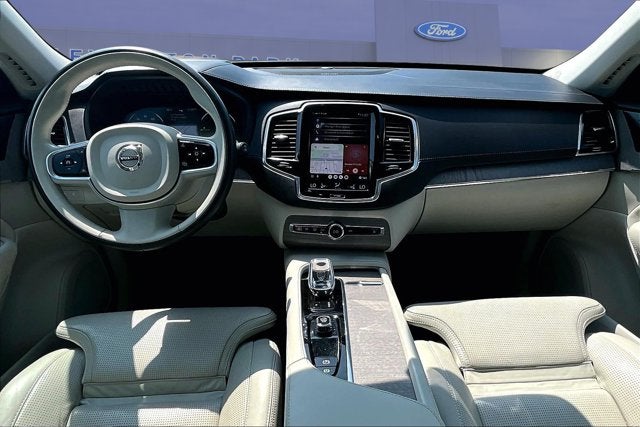 2022 Volvo XC90 Recharge Plug-In Hybrid Inscription