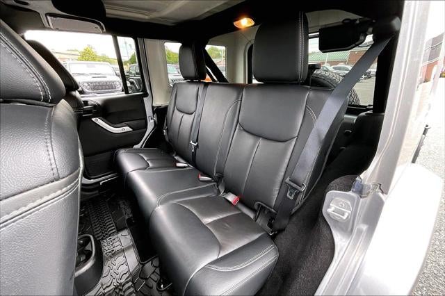 2015 Jeep Wrangler Unlimited Sahara