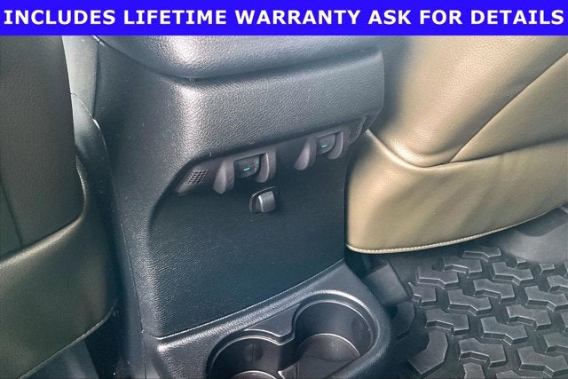 2017 Jeep Wrangler Unlimited Sahara 4x4