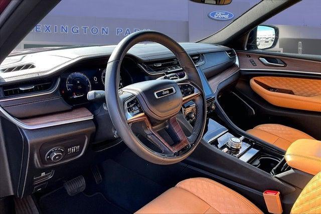 2025 Jeep Grand Cherokee Summit 4x4