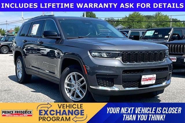 2022 Jeep Grand Cherokee L Laredo 4x2