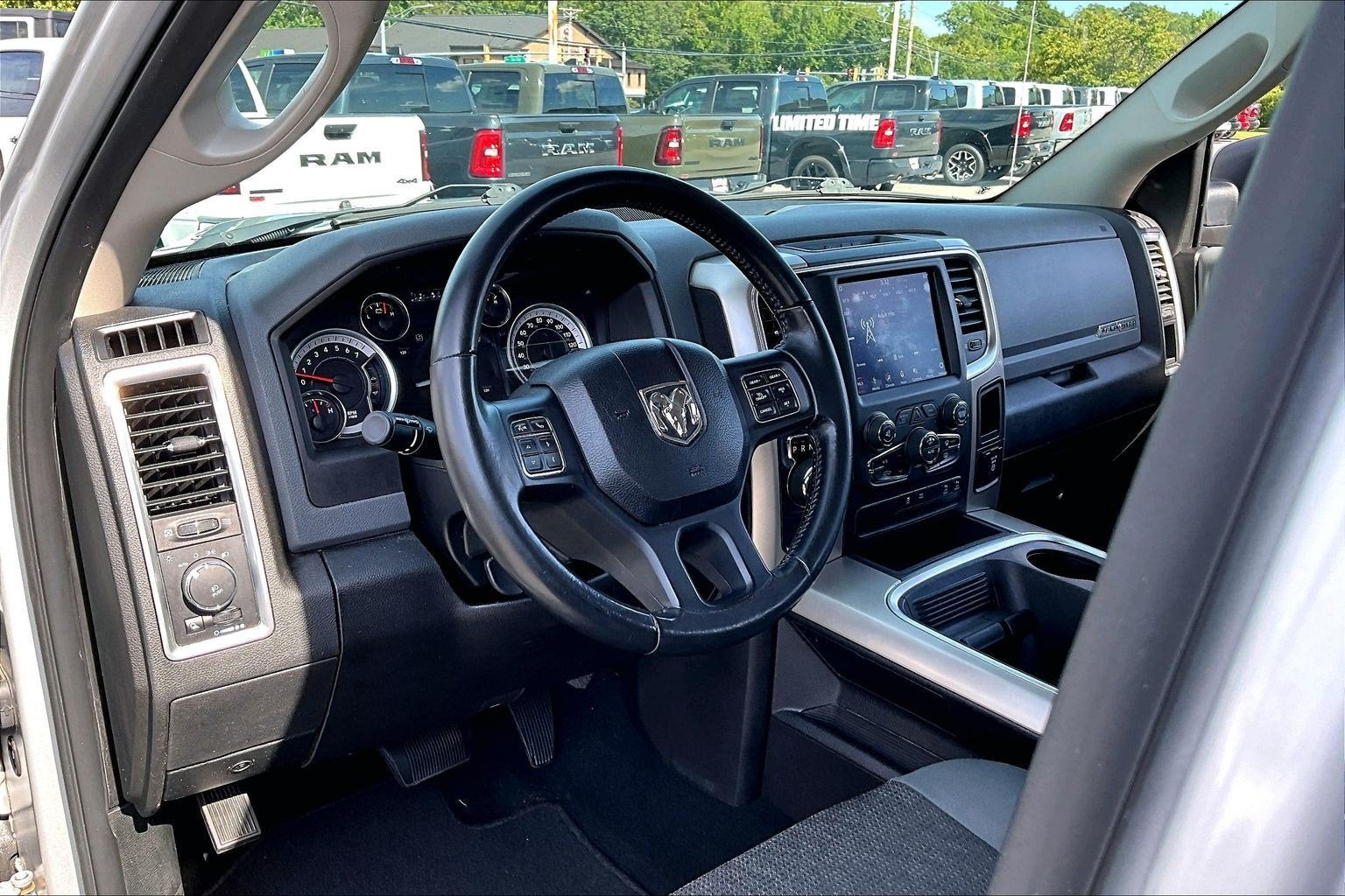 2019 RAM 1500 Classic Lone Star Crew Cab 4x2 5'7' Box