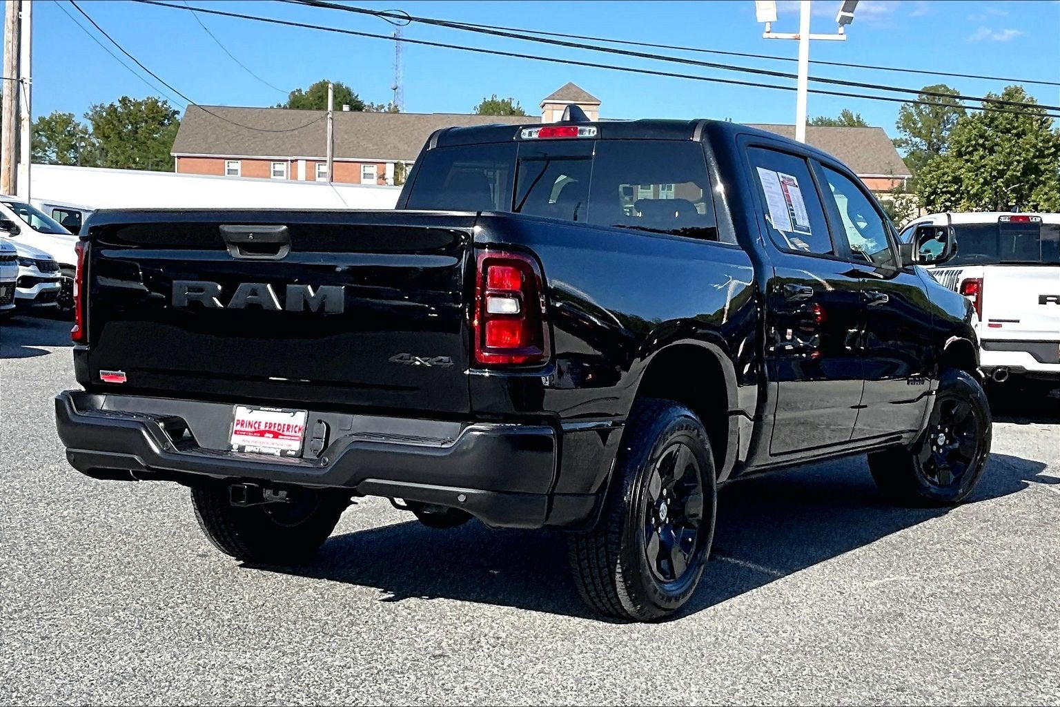 2025 RAM 1500 Tradesman Crew Cab 4x4 5'7' Box