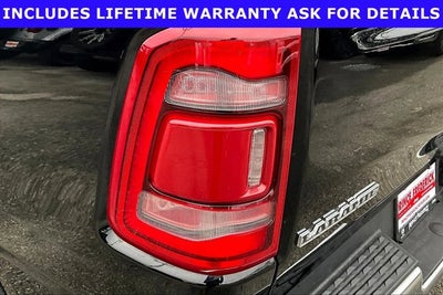 2024 RAM 1500 Laramie Crew Cab 4x4 5'7' Box