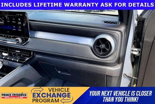 2023 Chevrolet Colorado 4WD Crew Cab Short Box LT