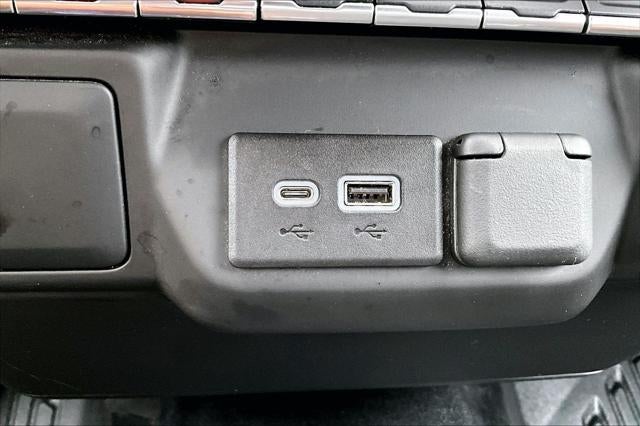 2023 Chevrolet Silverado 1500 4WD Crew Cab Short Bed WT