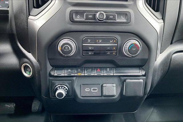 2025 Chevrolet Silverado 1500 4WD Double Cab Standard Bed Custom
