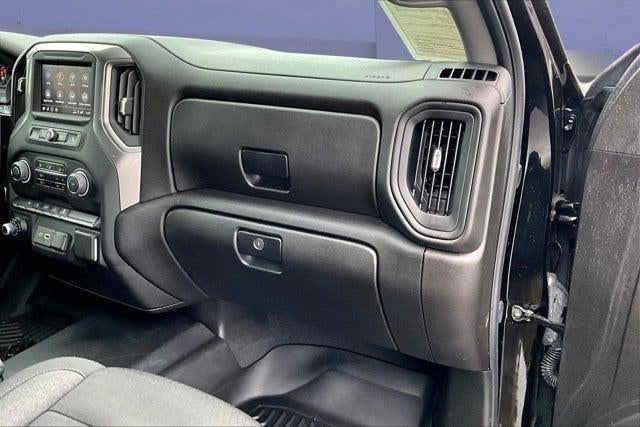 2025 Chevrolet Silverado 1500 4WD Double Cab Standard Bed Custom