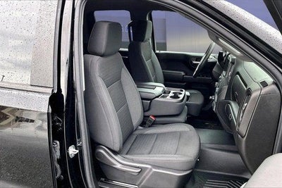 2025 Chevrolet Silverado 1500 4WD Double Cab Standard Bed Custom