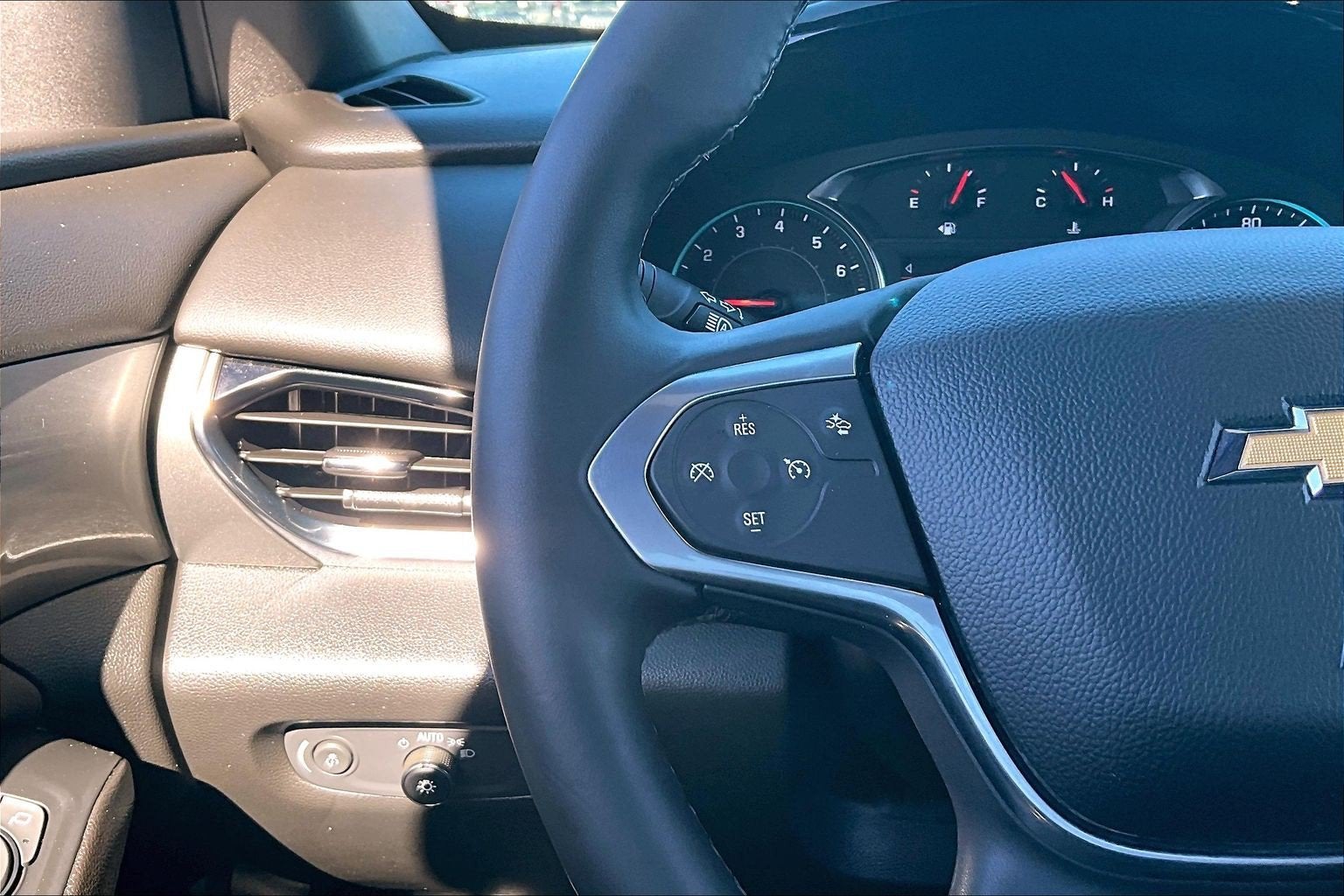 2024 Chevrolet Traverse Limited AWD LT Cloth