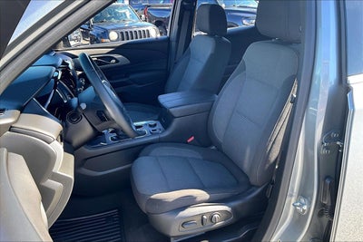 2024 Chevrolet Traverse Limited AWD LT Cloth