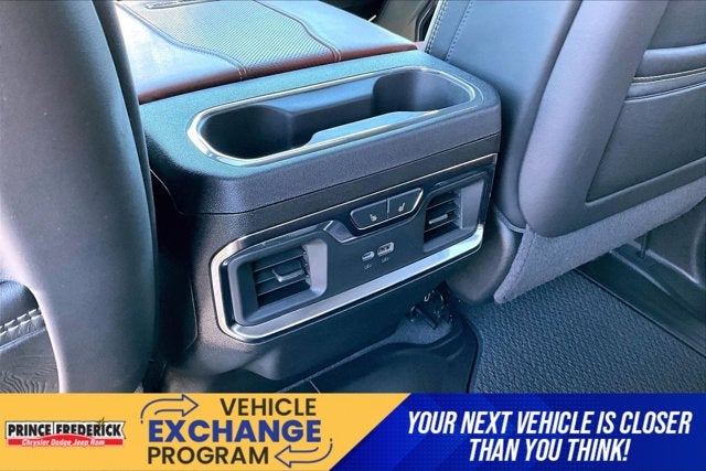 2024 GMC Sierra 2500HD 4WD Crew Cab Standard Bed Denali Ultimate