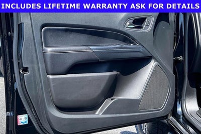 2022 GMC Canyon 4WD Crew Cab Short Box AT4 - Leather