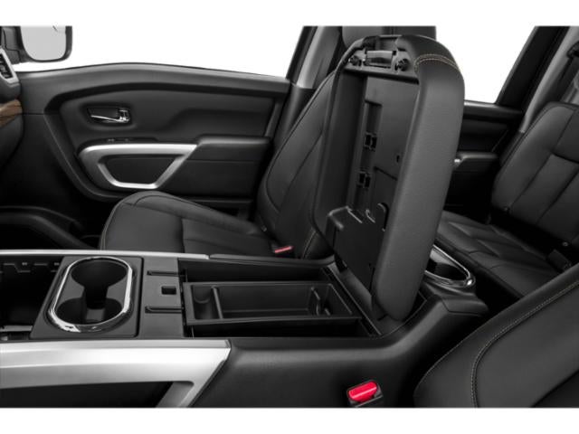 2019 Nissan TITAN SL