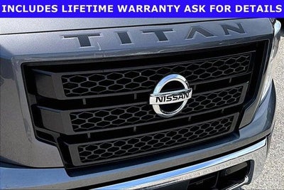 2021 Nissan TITAN Crew Cab SV 4x4