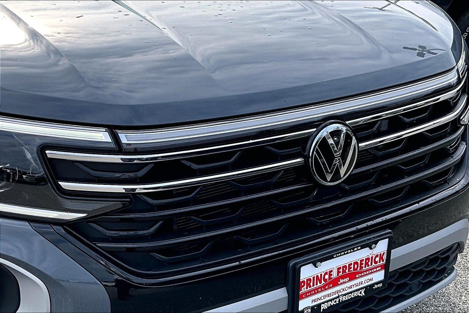 2025 Volkswagen Atlas 2.0T Peak Edition