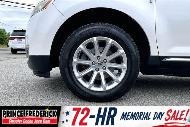 2014 Lincoln MKX Base