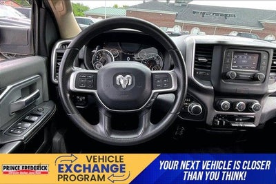 2019 RAM 2500 Big Horn Crew Cab 4x4 6'4' Box