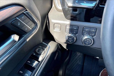 2023 GMC Sierra 1500 4WD Crew Cab Standard Box SLT