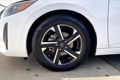 2024 Nissan Sentra SV Xtronic CVT