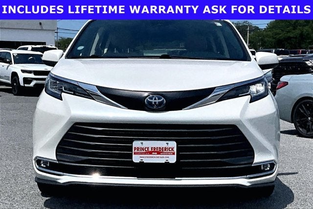 2021 Toyota Sienna XLE