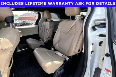 2021 Toyota Sienna XLE