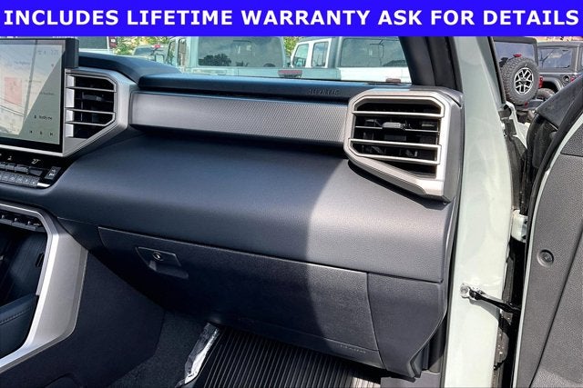 2026 Toyota Tundra Limited CrewMax 5.5' Bed