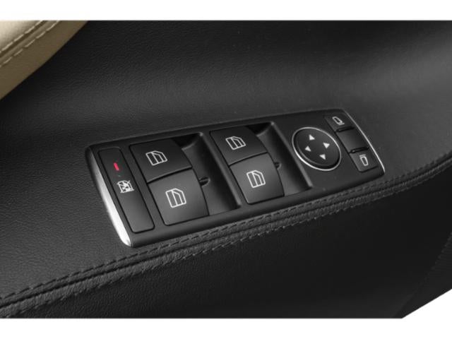 2013 Tesla Model S 4dr Sdn