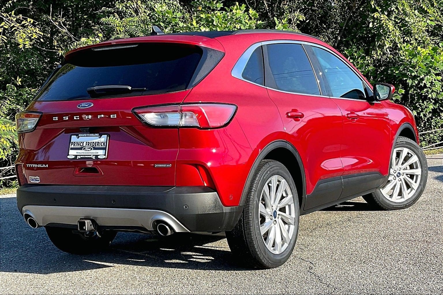 2022 Ford Escape Titanium Hybrid